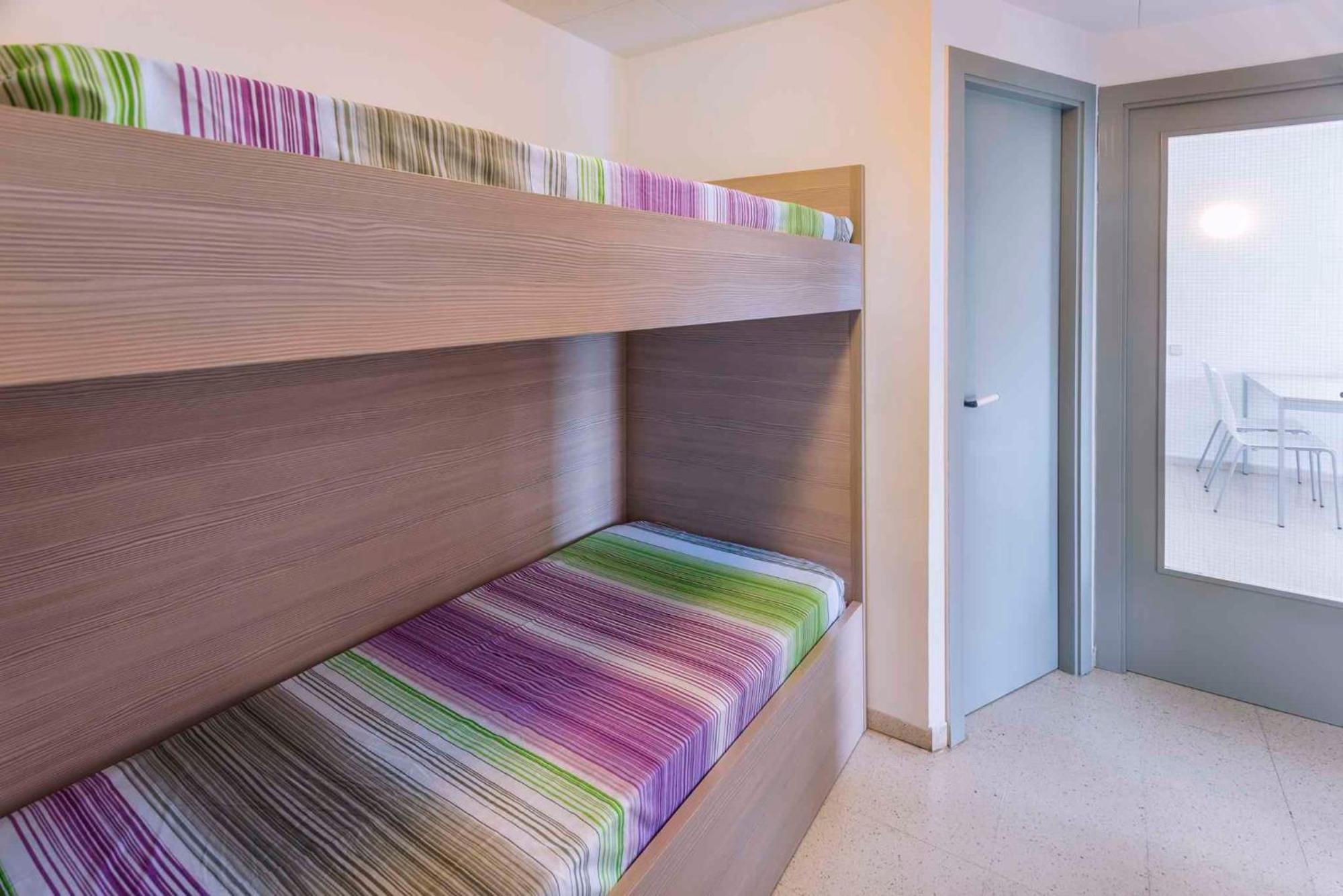 Apartments In Blanes/Costa Brava 35181 الغرفة الصورة