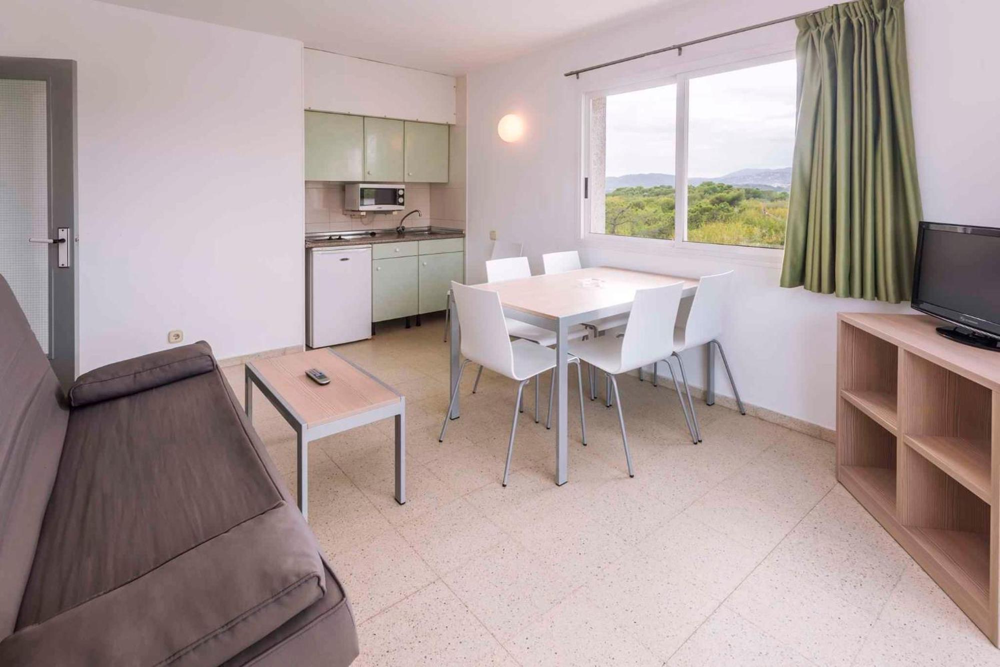 Apartments In Blanes/Costa Brava 35181 الغرفة الصورة
